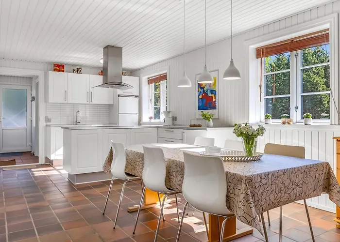 Holiday home Angret - 3-5km From The Sea By Interhome