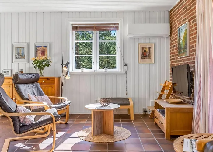 Angret - 3-5km From The Sea By Interhome *